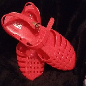 Pink sandles
